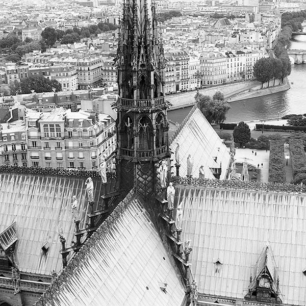 Notre Dame - Paris, France - 2006
